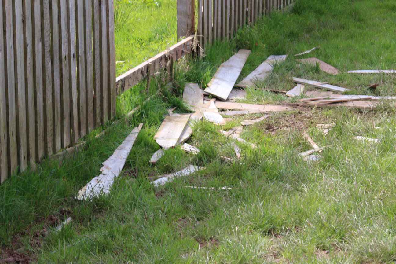 damaged_fencing_med_IMG_4127 Picture of Damaged Fence from Anti-Social Behaviour at Tillhouse Farm